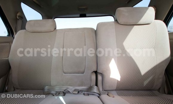 Acheter Import Voiture Toyota Fortuner Blanc à Import - Dubai, Kailahun Acheter Import Voiture Toyota Fortuner Blanc à Import - Dubai, Kailahun