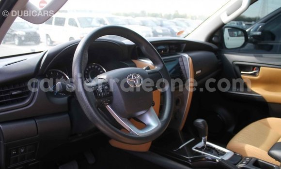 Buy Import Toyota Fortuner White Car in Import - Dubai in Kailahun Buy Import Toyota Fortuner White Car in Import - Dubai in Kailahun