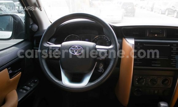Buy Import Toyota Fortuner White Car in Import - Dubai in Kailahun Buy Import Toyota Fortuner White Car in Import - Dubai in Kailahun