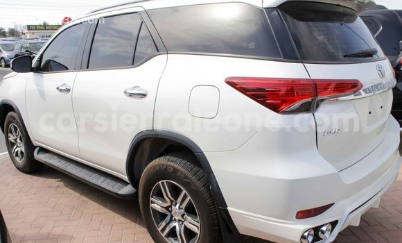 Buy Import Toyota Fortuner White Car in Import - Dubai in Kailahun Buy Import Toyota Fortuner White Car in Import - Dubai in Kailahun