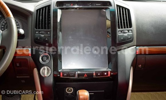 Acheter Import Voiture Toyota Land Cruiser Noir à Import - Dubai, Kailahun Acheter Import Voiture Toyota Land Cruiser Noir à Import - Dubai, Kailahun