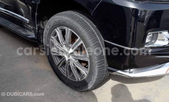 Acheter Import Voiture Toyota Land Cruiser Noir à Import - Dubai, Kailahun Acheter Import Voiture Toyota Land Cruiser Noir à Import - Dubai, Kailahun