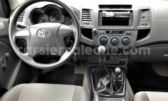 Buy Import Toyota Hilux Surf White Car in Freetown in Western Urban Buy Import Toyota Hilux Surf White Car in Freetown in Western Urban