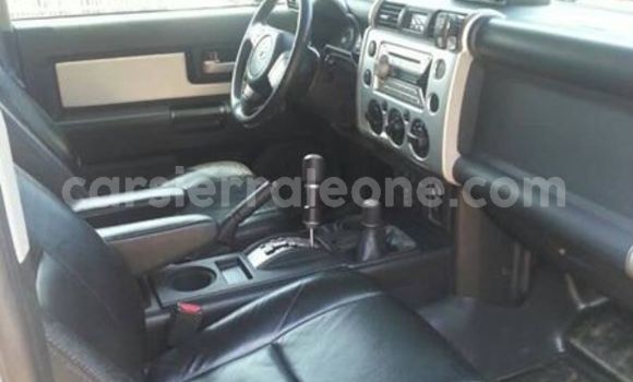 Buy Used Toyota FJ Cruiser Silver Car in Freetown in Western Urban Buy Used Toyota FJ Cruiser Silver Car in Freetown in Western Urban