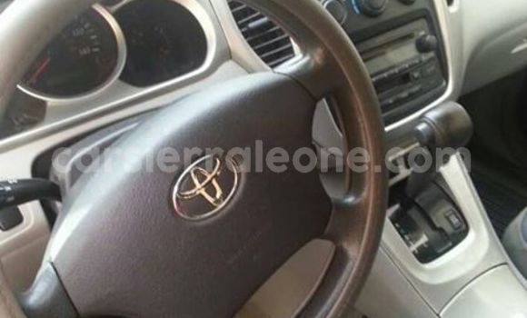 Buy Used Toyota Highlander White Car in Freetown in Western Urban Buy Used Toyota Highlander White Car in Freetown in Western Urban