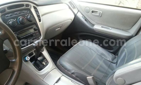 Buy Used Toyota Highlander White Car in Freetown in Western Urban Buy Used Toyota Highlander White Car in Freetown in Western Urban