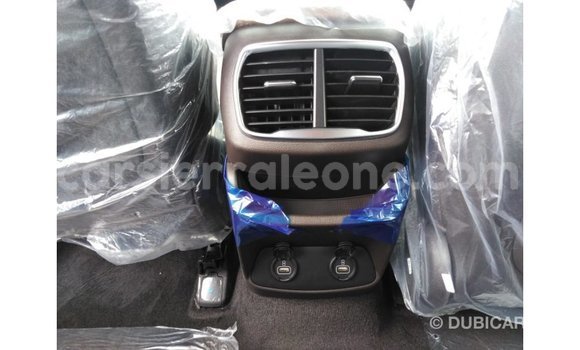 Buy Import Hyundai Santa Fe White Car in Import - Dubai in Kailahun Buy Import Hyundai Santa Fe White Car in Import - Dubai in Kailahun