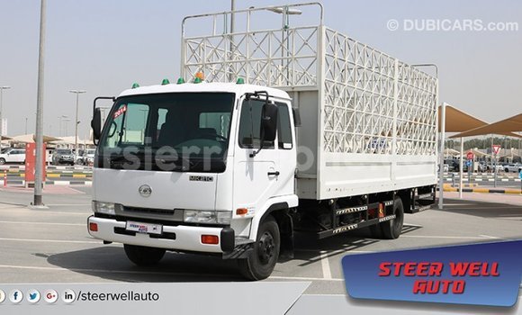 Buy Import Nissan Evalia White Truck in Import - Dubai in Kailahun Buy Import Nissan Evalia White Truck in Import - Dubai in Kailahun