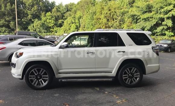 Buy Used Toyota 4Runner White Car in Freetown in Western Urban Buy Used Toyota 4Runner White Car in Freetown in Western Urban