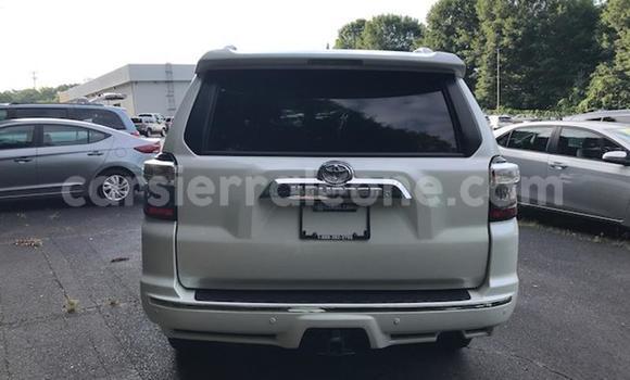 Buy Used Toyota 4Runner White Car in Freetown in Western Urban Buy Used Toyota 4Runner White Car in Freetown in Western Urban