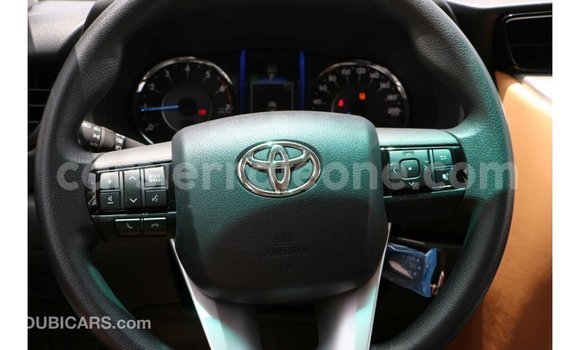 Acheter Import Voiture Toyota Fortuner Noir à Import - Dubai, Kailahun Acheter Import Voiture Toyota Fortuner Noir à Import - Dubai, Kailahun