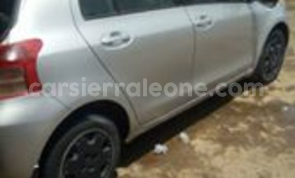 Acheter Occasion Voiture Toyota Yaris Gris à Freetown, Western Urban Acheter Occasion Voiture Toyota Yaris Gris à Freetown, Western Urban