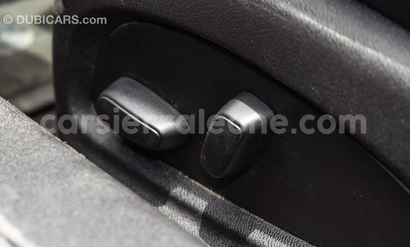 Acheter Import Voiture Chevrolet Camaro Rouge à Import - Dubai, Kailahun Acheter Import Voiture Chevrolet Camaro Rouge à Import - Dubai, Kailahun