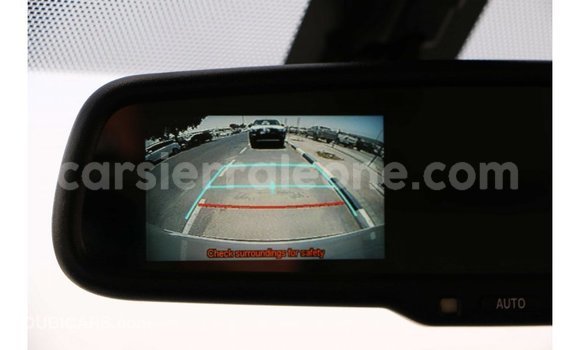 Buy Import Toyota Hiace White Car in Import - Dubai in Kailahun Buy Import Toyota Hiace White Car in Import - Dubai in Kailahun