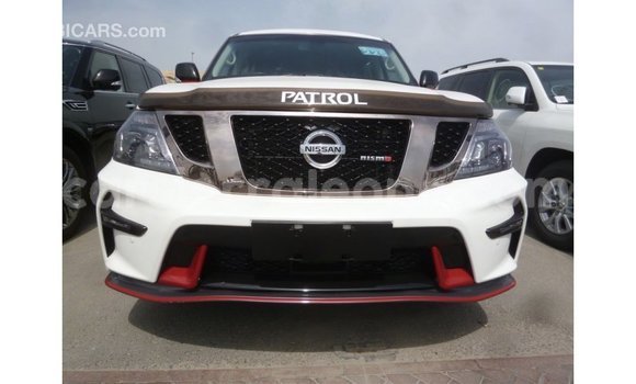 Buy Import Nissan Patrol White Car in Import - Dubai in Kailahun Buy Import Nissan Patrol White Car in Import - Dubai in Kailahun