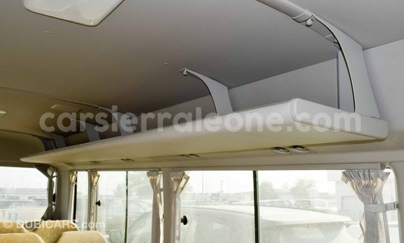 Buy Import Toyota Coaster White Car in Import - Dubai in Kailahun Buy Import Toyota Coaster White Car in Import - Dubai in Kailahun