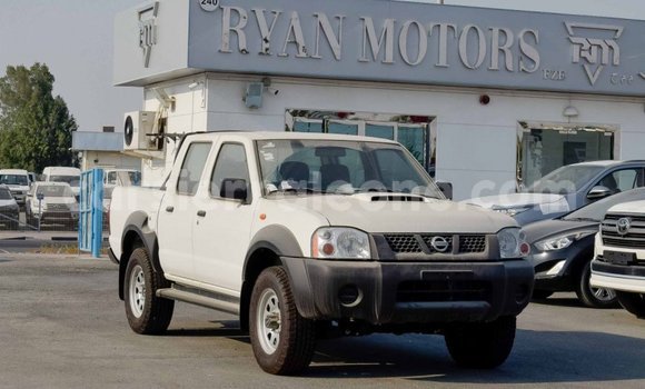 Buy Import Nissan NP 300 White Car in Import - Dubai in Kailahun Buy Import Nissan NP 300 White Car in Import - Dubai in Kailahun