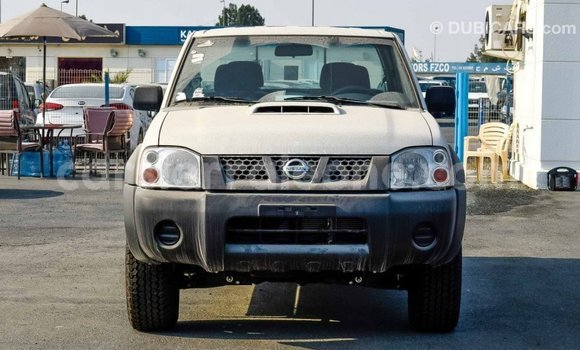 Buy Import Nissan NP 300 White Car in Import - Dubai in Kailahun Buy Import Nissan NP 300 White Car in Import - Dubai in Kailahun