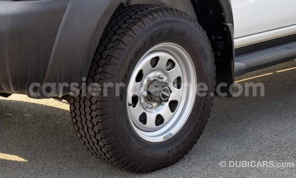 Buy Import Nissan NP 300 White Car in Import - Dubai in Kailahun Buy Import Nissan NP 300 White Car in Import - Dubai in Kailahun