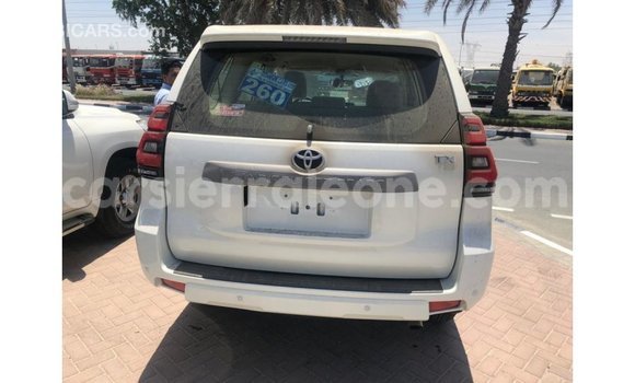 Buy Import Toyota Prado White Car in Import - Dubai in Kailahun Buy Import Toyota Prado White Car in Import - Dubai in Kailahun