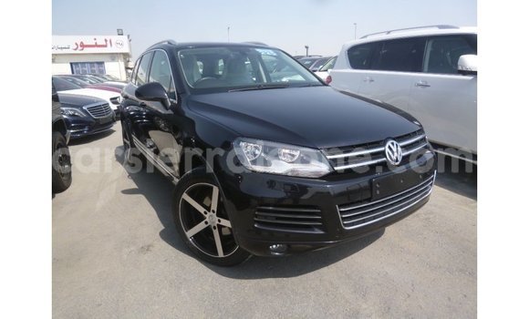 Buy Import Volkswagen Touareg Black Car in Import - Dubai in Kailahun