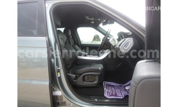 Buy Import Land Rover Range Rover Green Car in Import - Dubai in Kailahun Buy Import Land Rover Range Rover Green Car in Import - Dubai in Kailahun