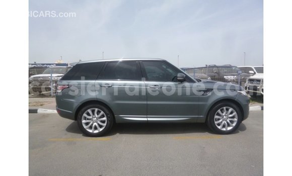 Buy Import Land Rover Range Rover Green Car in Import - Dubai in Kailahun Buy Import Land Rover Range Rover Green Car in Import - Dubai in Kailahun