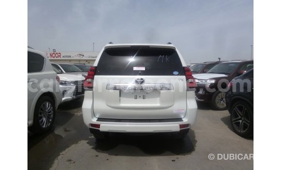 Buy Import Toyota Prado White Car in Import - Dubai in Kailahun Buy Import Toyota Prado White Car in Import - Dubai in Kailahun