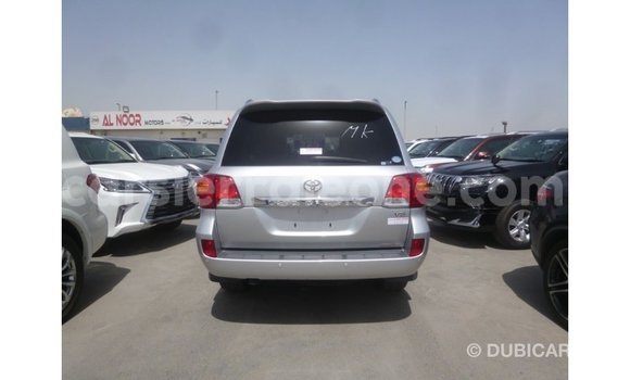 Buy Import Toyota Land Cruiser Other Car in Import - Dubai in Kailahun Buy Import Toyota Land Cruiser Other Car in Import - Dubai in Kailahun