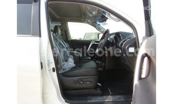 Buy Import Toyota Prado White Car in Import - Dubai in Kailahun Buy Import Toyota Prado White Car in Import - Dubai in Kailahun