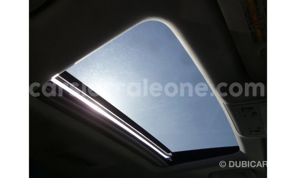 Buy Import Toyota Land Cruiser White Car in Import - Dubai in Kailahun Buy Import Toyota Land Cruiser White Car in Import - Dubai in Kailahun