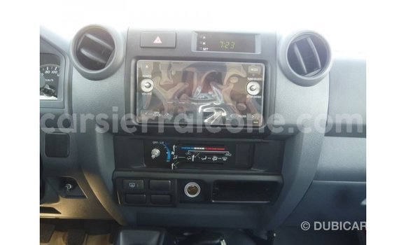 Buy Import Toyota Land Cruiser White Car in Import - Dubai in Kailahun Buy Import Toyota Land Cruiser White Car in Import - Dubai in Kailahun
