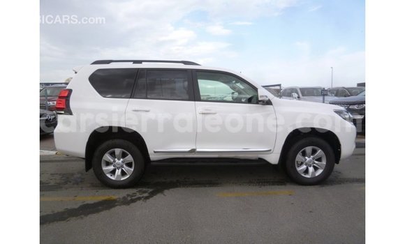 Buy Import Toyota Prado White Car in Import - Dubai in Kailahun Buy Import Toyota Prado White Car in Import - Dubai in Kailahun