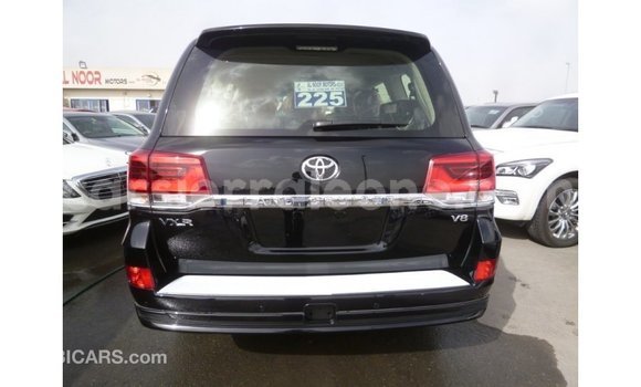 Buy Import Toyota Land Cruiser Black Car in Import - Dubai in Kailahun Buy Import Toyota Land Cruiser Black Car in Import - Dubai in Kailahun