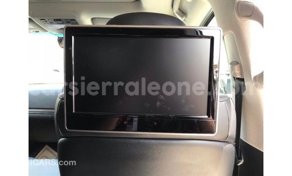 Buy Import Toyota Land Cruiser White Car in Import - Dubai in Kailahun Buy Import Toyota Land Cruiser White Car in Import - Dubai in Kailahun