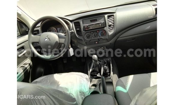 Buy Import Mitsubishi L200 White Car in Import - Dubai in Kailahun Buy Import Mitsubishi L200 White Car in Import - Dubai in Kailahun