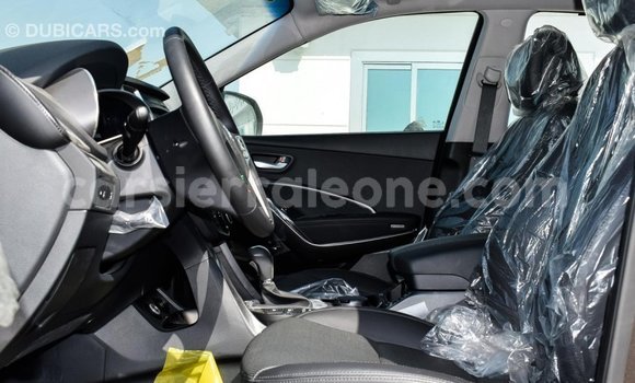 Buy Import Hyundai Santa Fe Black Car in Import - Dubai in Kailahun Buy Import Hyundai Santa Fe Black Car in Import - Dubai in Kailahun