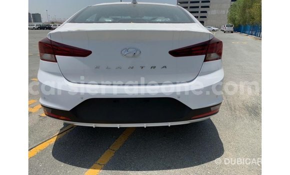 Buy Import Hyundai Elantra White Car in Import - Dubai in Kailahun Buy Import Hyundai Elantra White Car in Import - Dubai in Kailahun