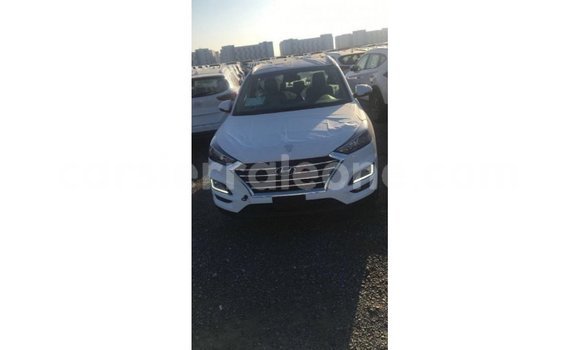 Buy Import Hyundai Tucson White Car in Import - Dubai in Kailahun Buy Import Hyundai Tucson White Car in Import - Dubai in Kailahun