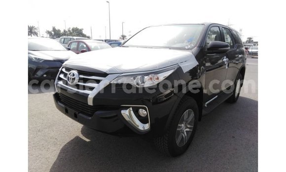 Buy Import Toyota Fortuner Black Car in Import - Dubai in Kailahun Buy Import Toyota Fortuner Black Car in Import - Dubai in Kailahun