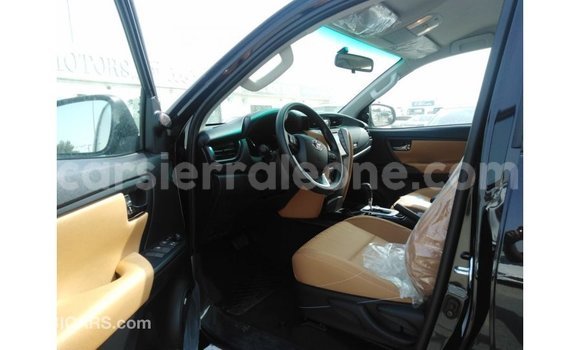Buy Import Toyota Fortuner Black Car in Import - Dubai in Kailahun Buy Import Toyota Fortuner Black Car in Import - Dubai in Kailahun