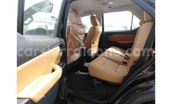 Buy Import Toyota Fortuner Black Car in Import - Dubai in Kailahun Buy Import Toyota Fortuner Black Car in Import - Dubai in Kailahun