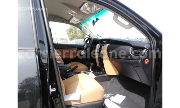Buy Import Toyota Fortuner Black Car in Import - Dubai in Kailahun Buy Import Toyota Fortuner Black Car in Import - Dubai in Kailahun