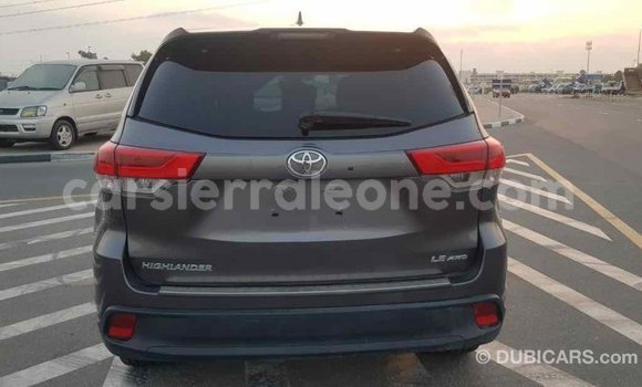 Buy Import Toyota Highlander Other Car in Import - Dubai in Kailahun Buy Import Toyota Highlander Other Car in Import - Dubai in Kailahun