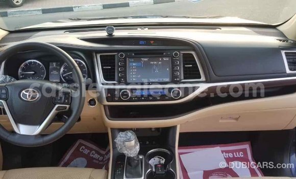 Buy Import Toyota Highlander Blue Car in Import - Dubai in Kailahun Buy Import Toyota Highlander Blue Car in Import - Dubai in Kailahun