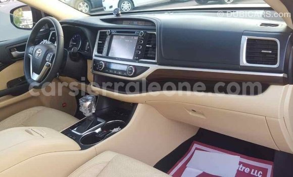 Buy Import Toyota Highlander Blue Car in Import - Dubai in Kailahun Buy Import Toyota Highlander Blue Car in Import - Dubai in Kailahun