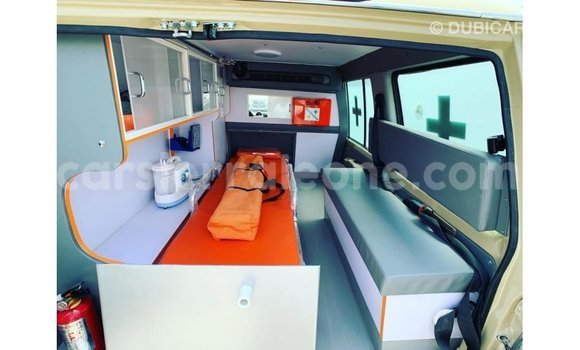 Buy Import Toyota Land Cruiser White Car in Import - Dubai in Kailahun Buy Import Toyota Land Cruiser White Car in Import - Dubai in Kailahun