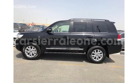 Buy Import Toyota Land Cruiser Black Car in Import - Dubai in Kailahun Buy Import Toyota Land Cruiser Black Car in Import - Dubai in Kailahun