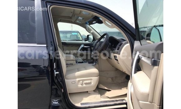 Buy Import Toyota Land Cruiser Black Car in Import - Dubai in Kailahun Buy Import Toyota Land Cruiser Black Car in Import - Dubai in Kailahun