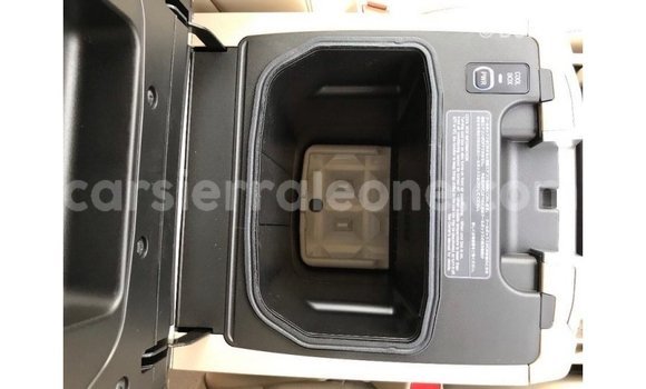 Buy Import Toyota Land Cruiser Black Car in Import - Dubai in Kailahun Buy Import Toyota Land Cruiser Black Car in Import - Dubai in Kailahun